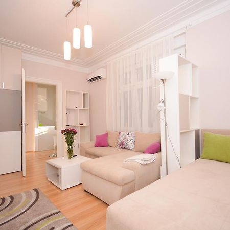 Apartment Mina Beograd Ngoại thất bức ảnh